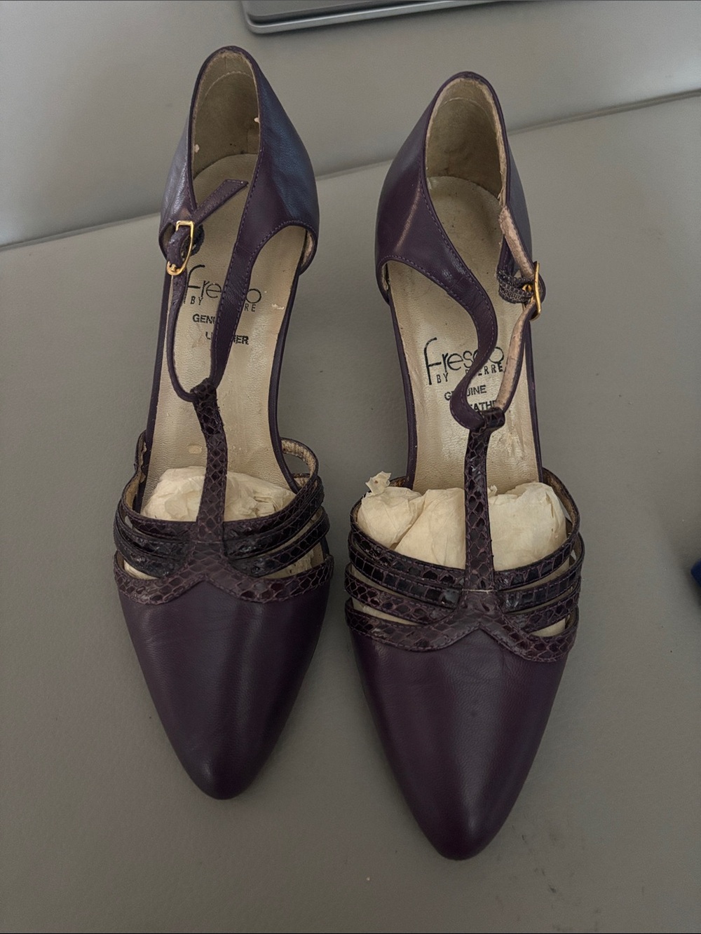 Vintage Fresco Pierre Purple Leather T-Strap Pointed-Toe Pumps size 6 1/2